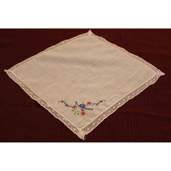 Vintage Floral White Linen Handkerchief w/Lace Edge & Embroidered Flowers Hankie - Picture 2 of 4